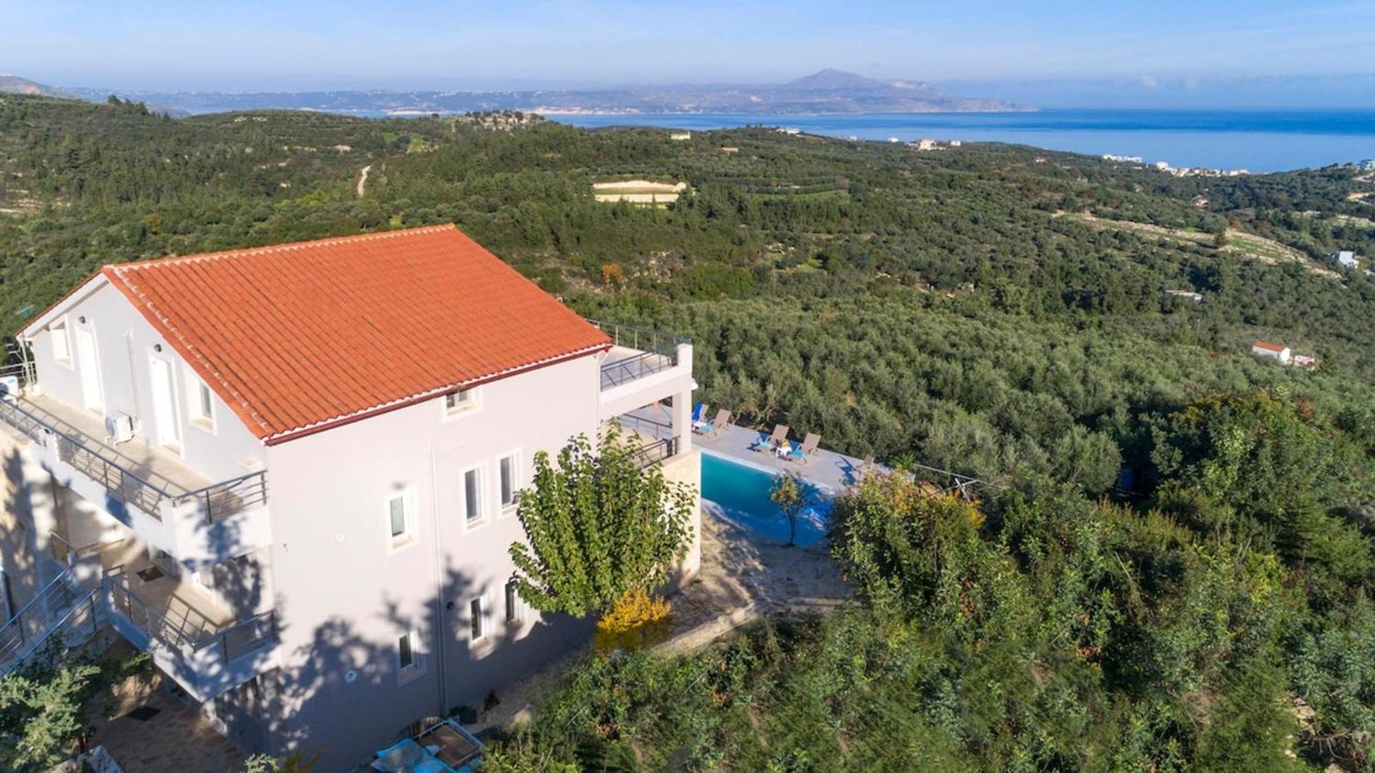 Villa Konstantinos Hilltop Vineyard Escape Almyrida  Exterior photo